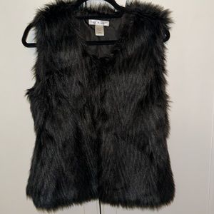 Never Worn Say What Faux Fur Vest Size Large Black